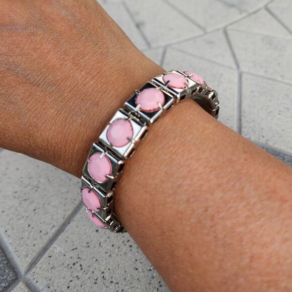 Vintage Jewelry - Vintage Silver Tone Bubblegum Pink Thermoset Link Bracelet Retro